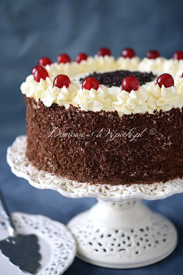 Tort Szwarcwaldzki (Schwarzwälder Kirschtorte) Tort Szwarcwaldzki (Schwarzwälder Kirschtorte)