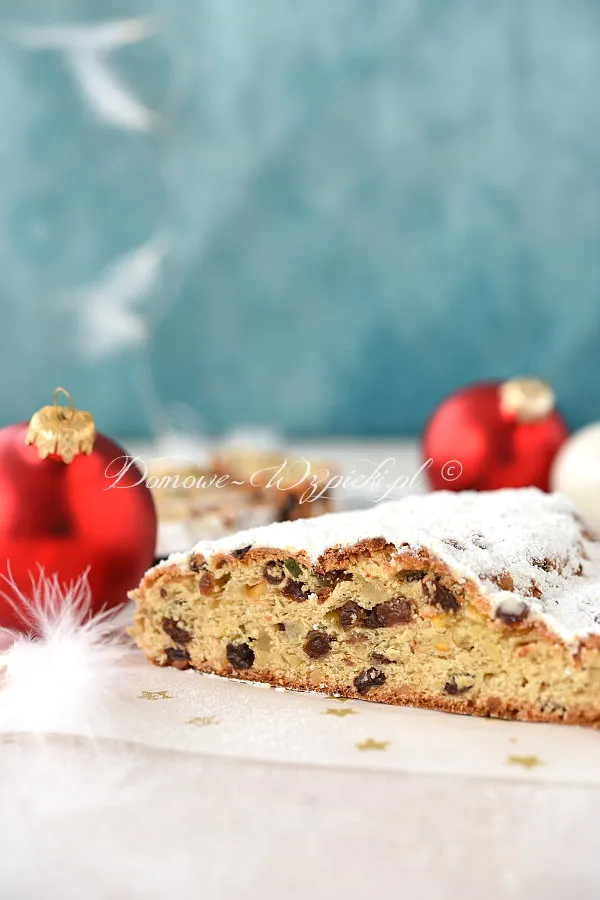 Stollen (Drożdżowa Strucla Bożonarodzeniowa) Stollen (Drożdżowa Strucla Bożonarodzeniowa)