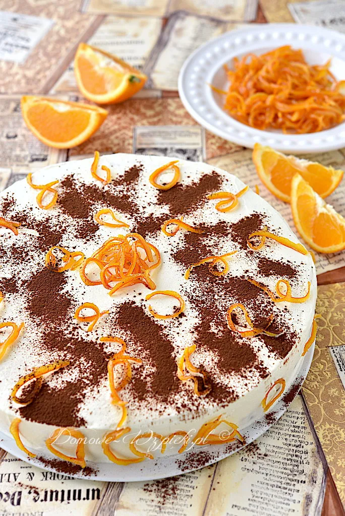 Zawijany tort pomarańczowy Zawijany tort pomarańczowy