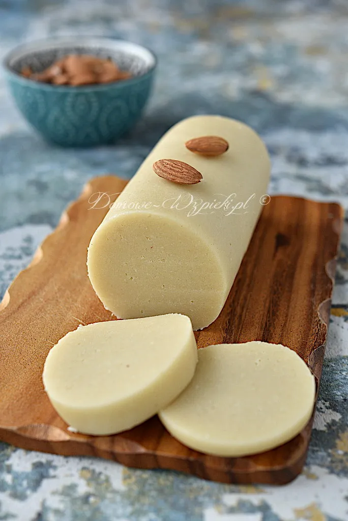 Marcepan / masa marcepanowa Marcepan / masa marcepanowa