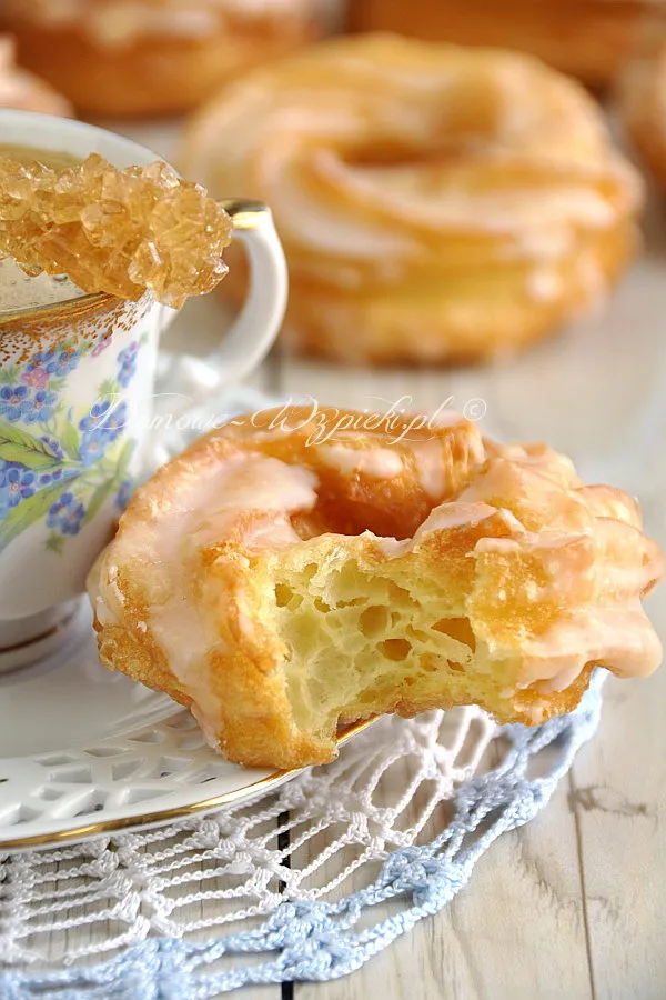 Pączki hiszpańskie Pączki hiszpańskie