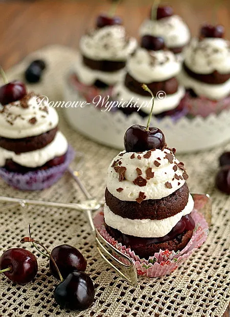 Muffinki Szwarcwaldzkie muffinki szwarcwaldzkie