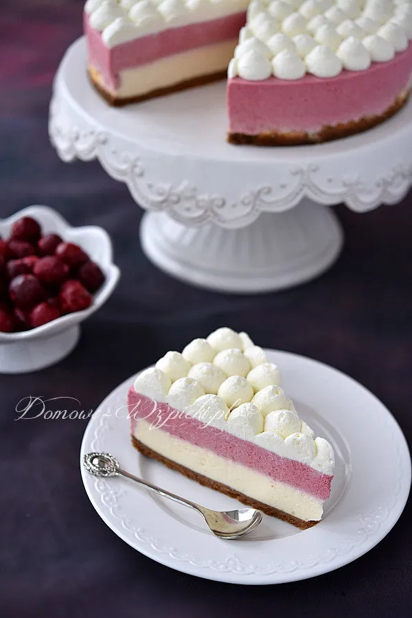 Sernik z wiśniową pianką Sernik z wiśniową pianką