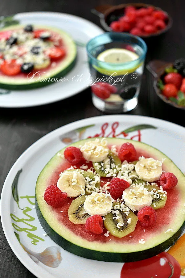 Deser arbuzowy a'la pizza Deser arbuzowy a'la pizza