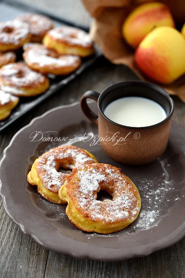 Jabłka w cieście bezglutenowym Jabłka w cieście bezglutenowym