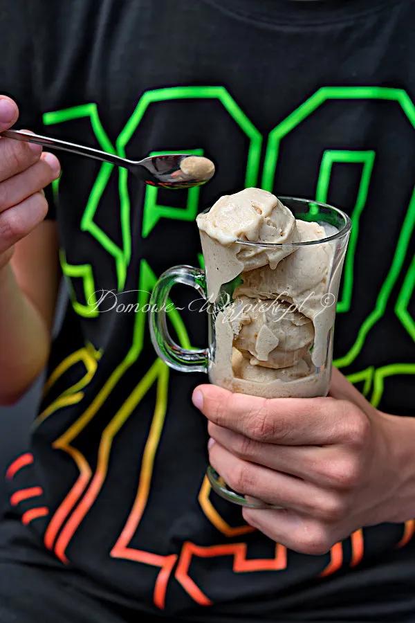 Kremowe lody bananowe (Nice cream) Kremowe lody bananowe (Nice cream)
