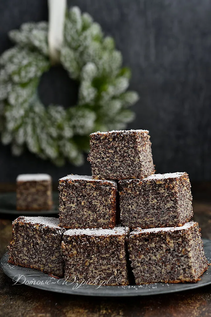 Makowiec z jabłkami Makowiec z jabłkami