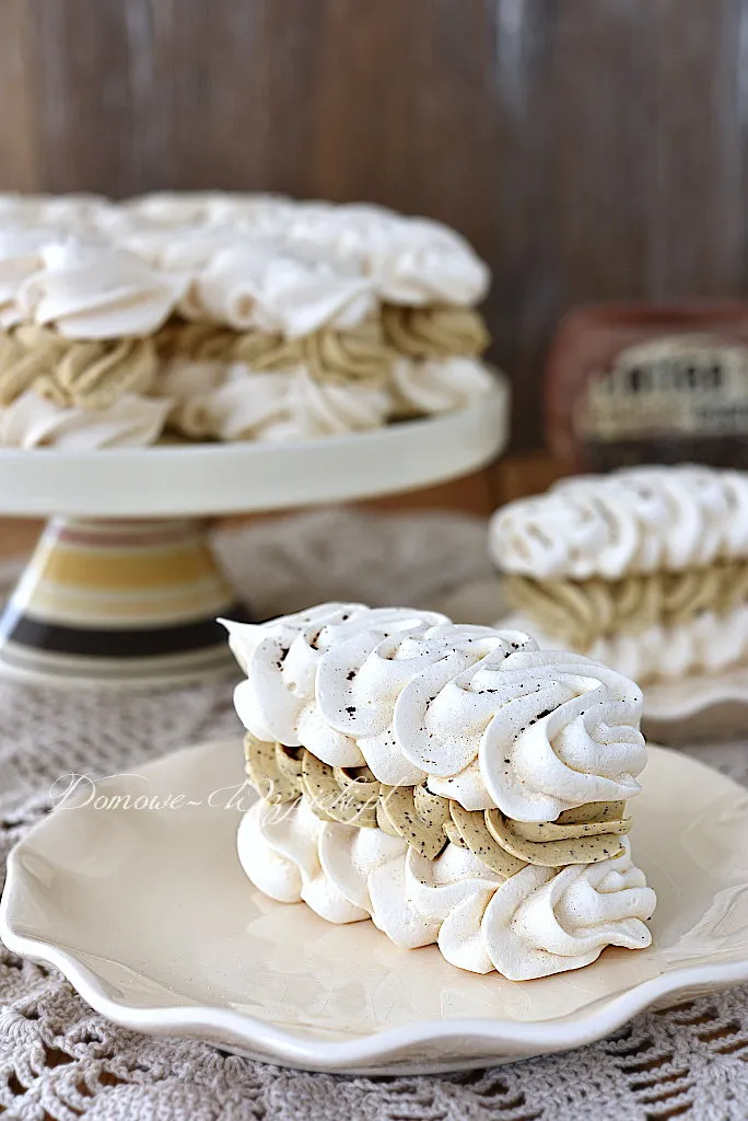 Bezy z masą kawową Bezy z masą kawową